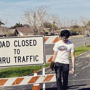 Meet your Posher, Emanuel